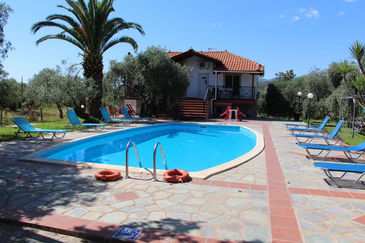 Villa Iatrou Potos Bagian luar foto