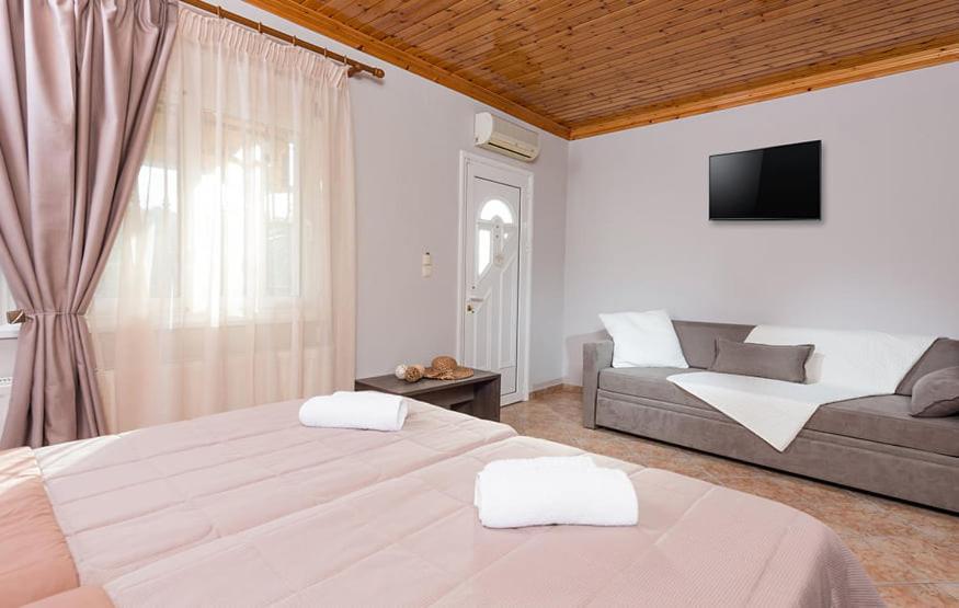 Villa Iatrou Potos Bagian luar foto
