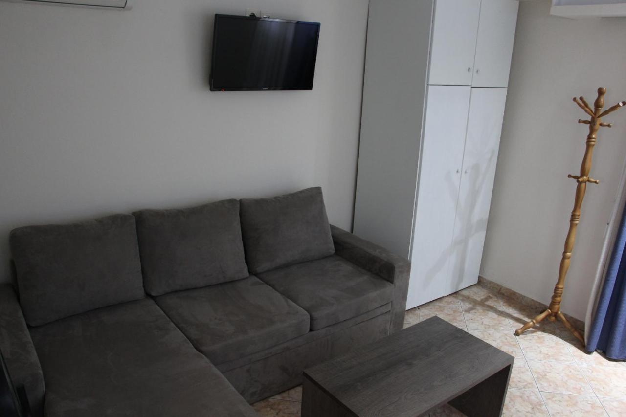 Villa Iatrou Potos Bagian luar foto